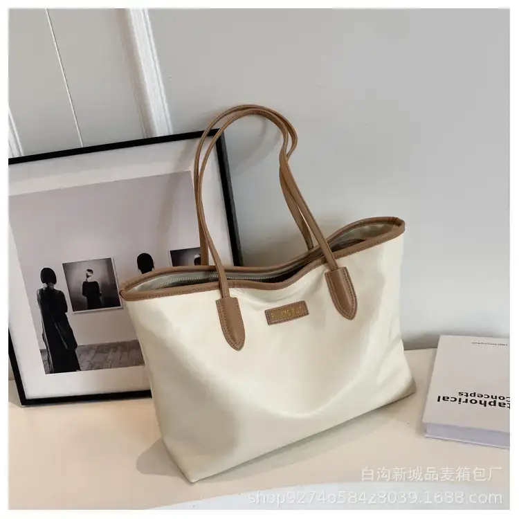 Silver Crossbody Tote Bag Women 2023 Summer Fashion - Image 4