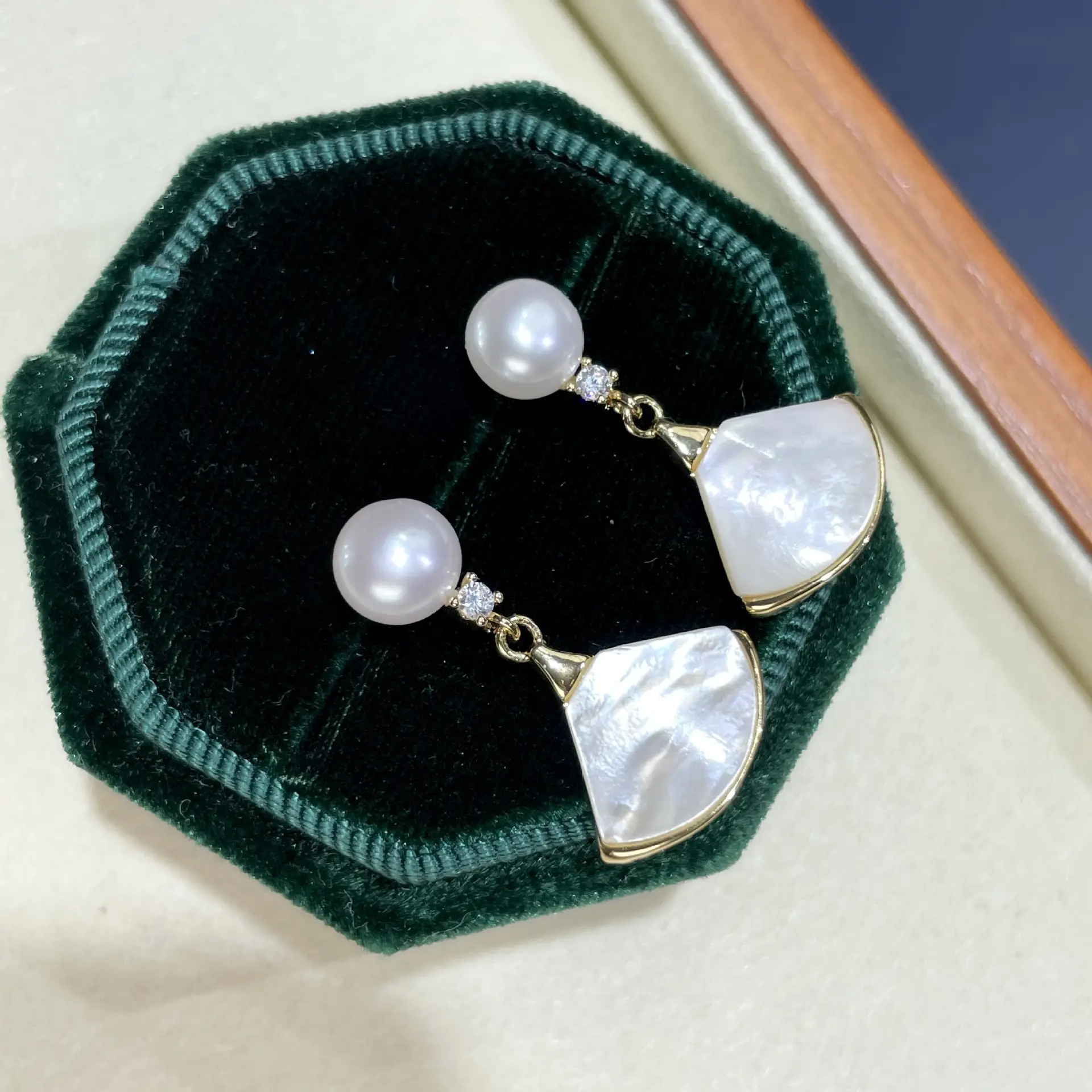 925 Sterling Pearl Earrings Women Small Skirt — feature 3