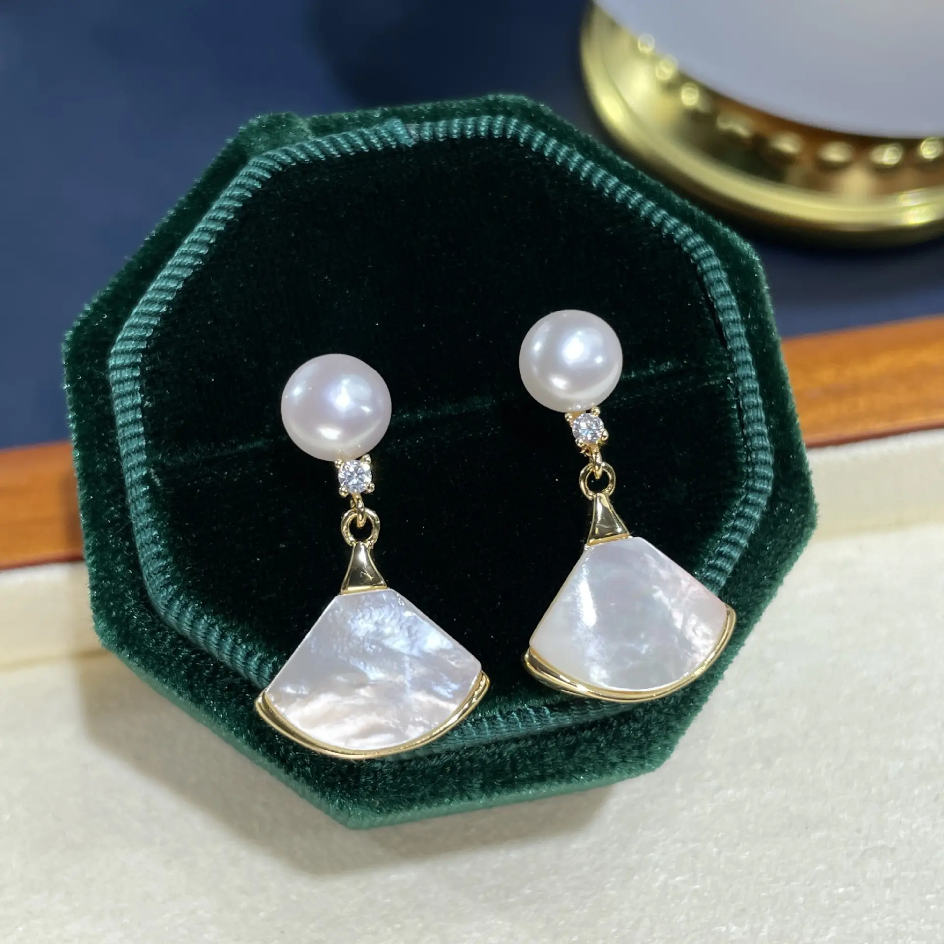 925 Sterling Pearl Earrings Women Small Skirt — feature 6