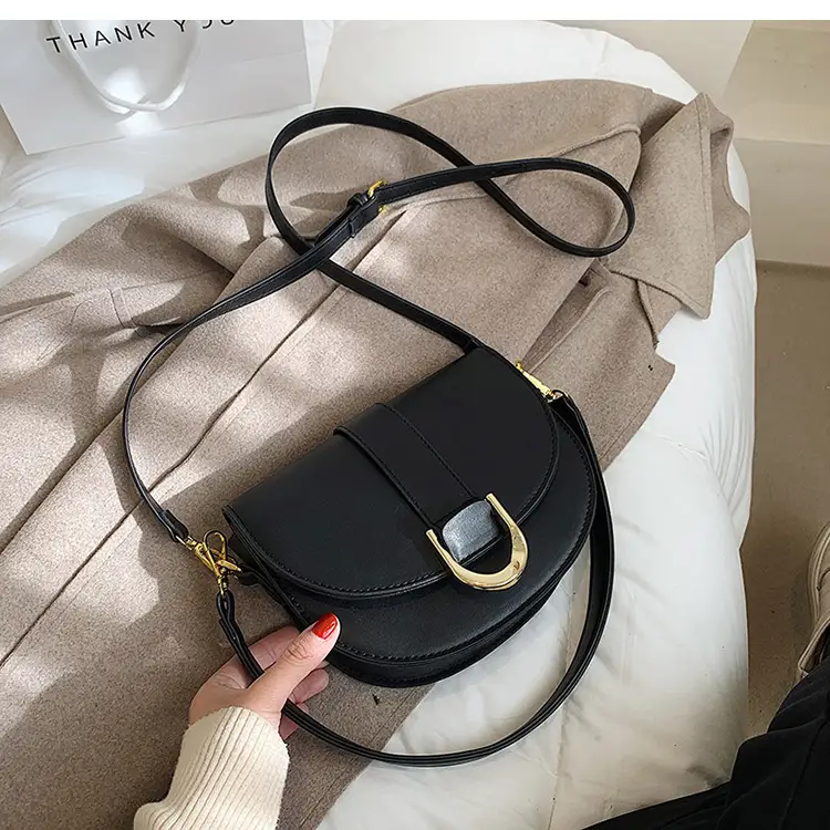 White High-End Western Messenger Bag for Women 2023 — feature 20