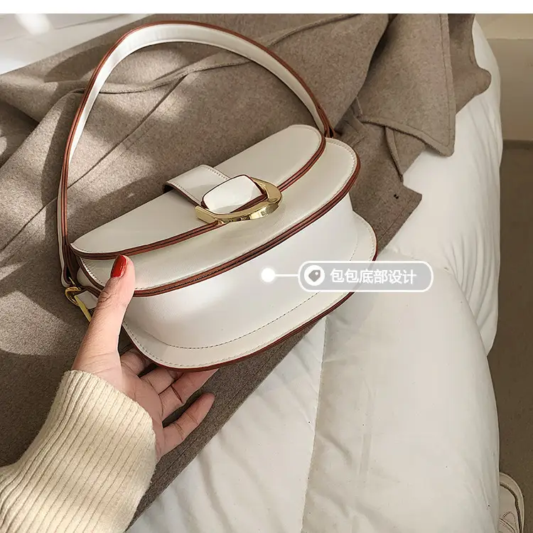 White High-End Western Messenger Bag for Women 2023 — feature 6