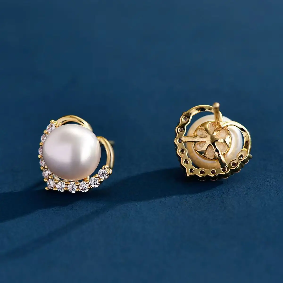 S925 Heart Pearl Earrings for Women - Image 3