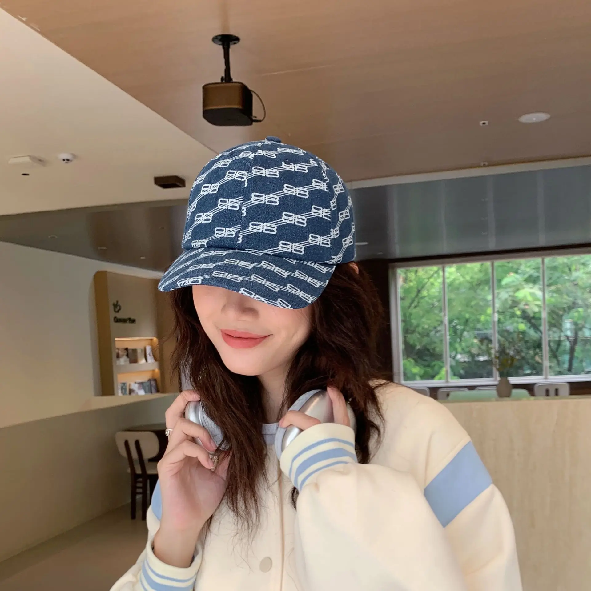 Women Blue Letter Cap Camera Friendly Casual Wear - Image 2