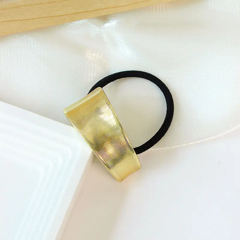 Pearl Headband for Girls Hair Ring Low Pony Tail - Image 17