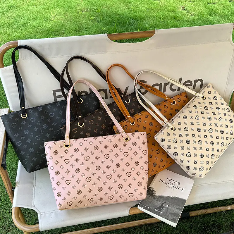 Pink Printed Two-Piece Women's Tote & Zipper Set — feature 25