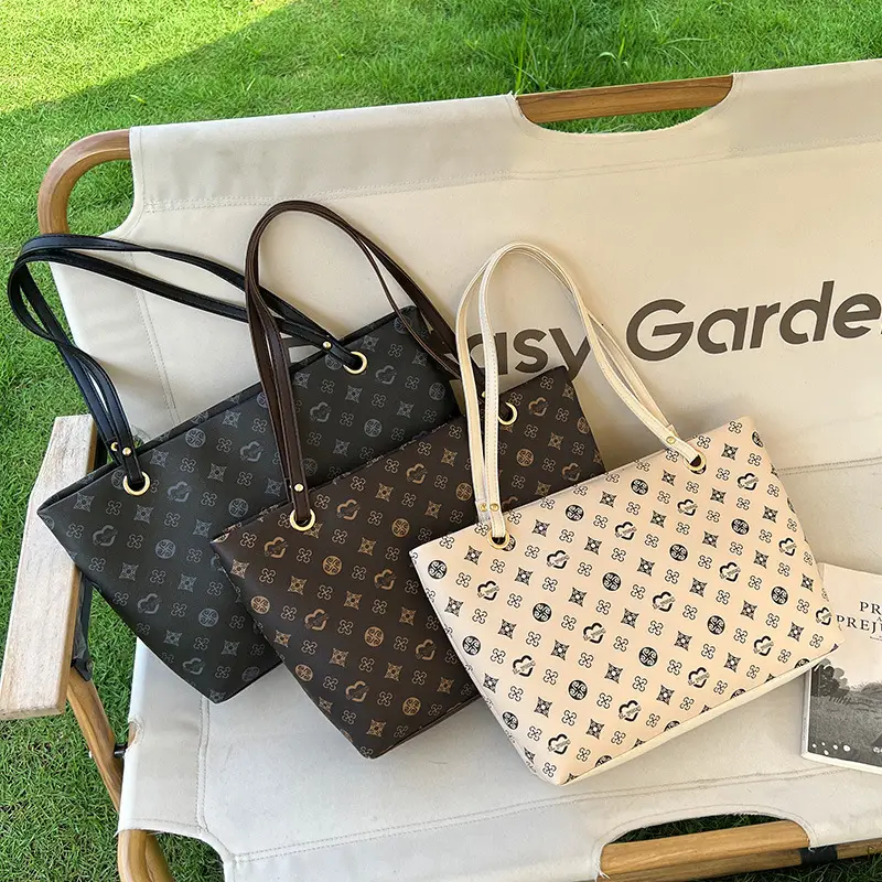 Pink Printed Two-Piece Women's Tote & Zipper Set — feature 26