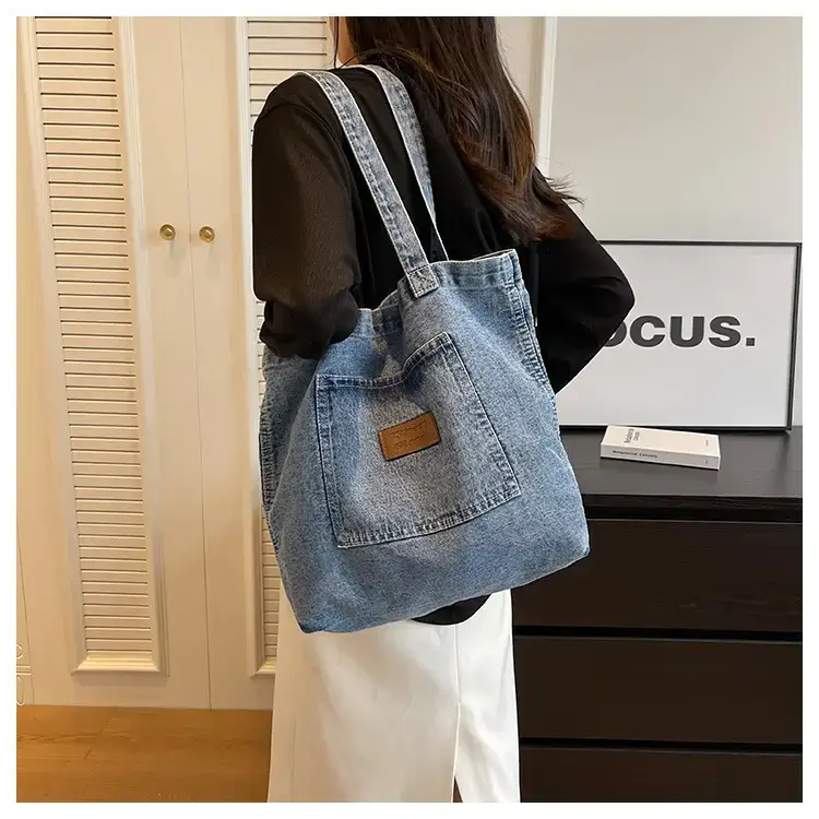 Women Denim Tote Bag Large Capacity Summer 2023 — feature 10