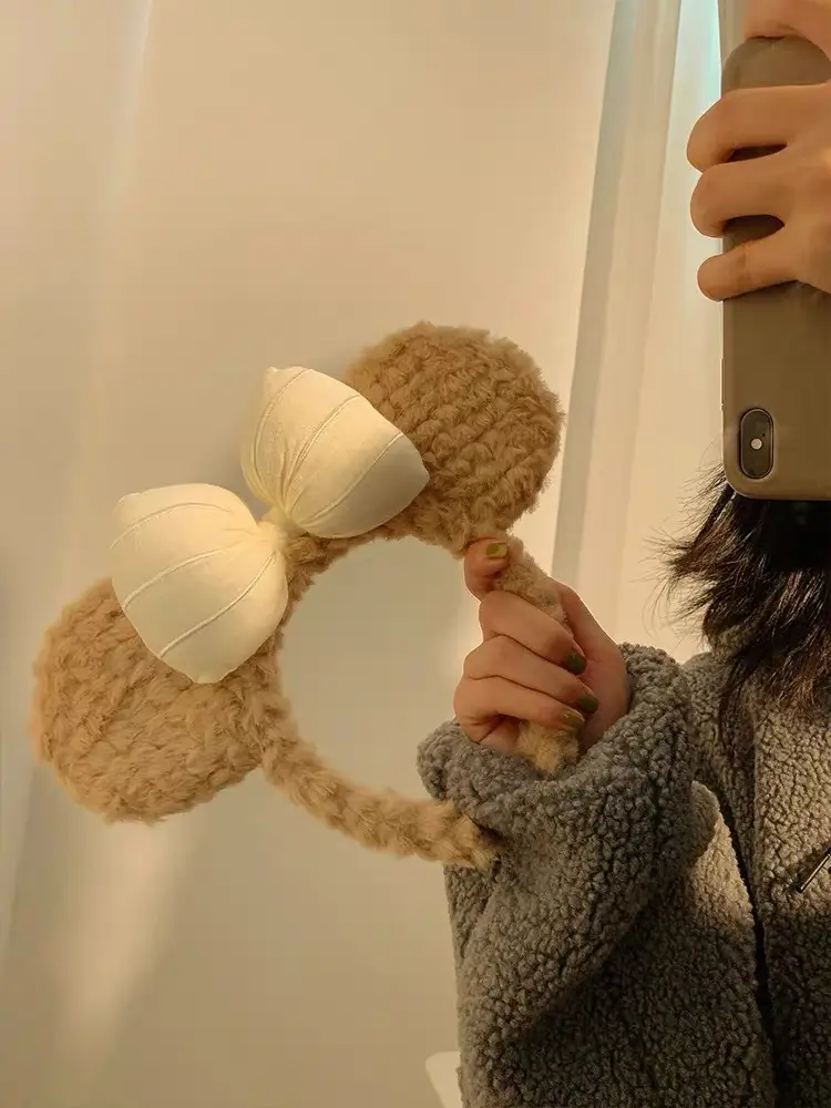 Women's Bow Shirts Hair Band Plush Cartoon Face Wash — feature 2