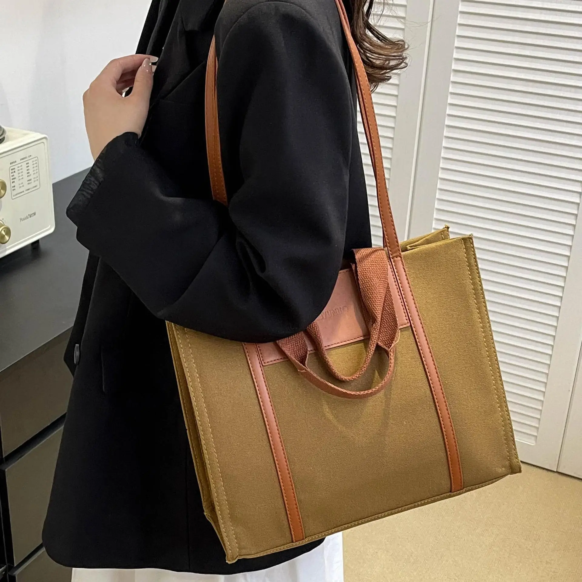 Retro Canvas Commuter Tote Bag Black Brown