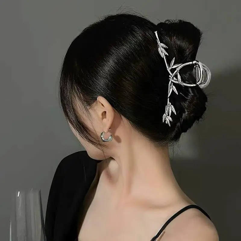 Advanced Hair Claw Clip for Women with Elegant Bowknot Design — feature 35