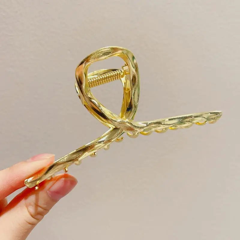 Advanced Hair Claw Clip for Women with Elegant Bowknot Design