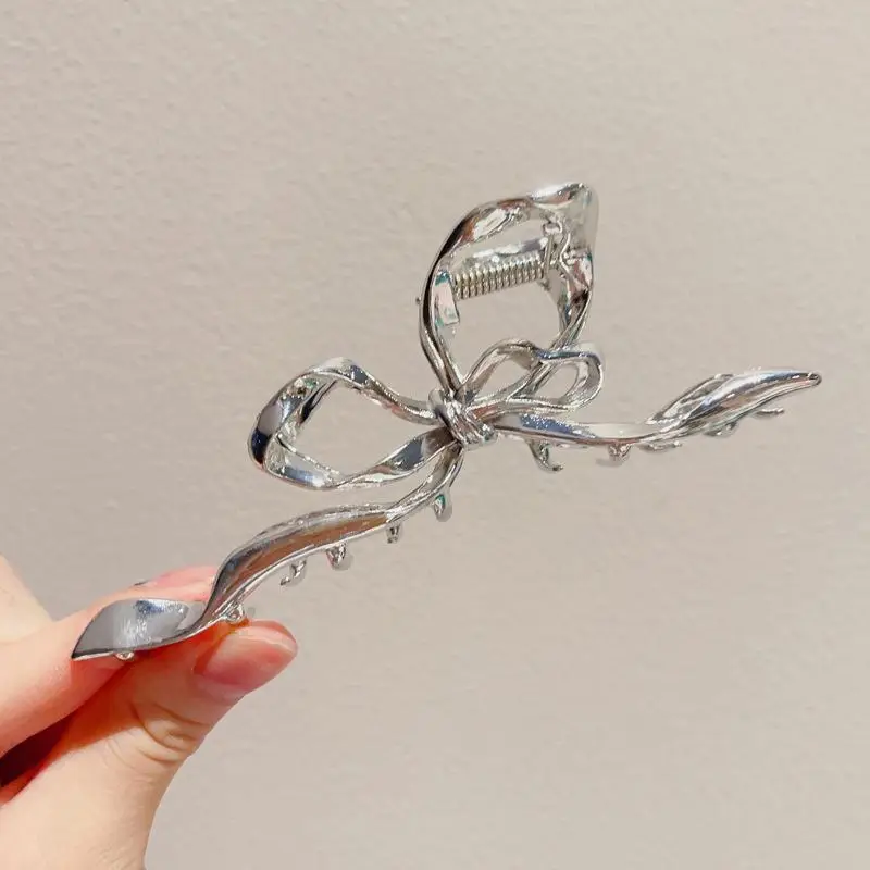 Advanced Hair Claw Clip for Women with Elegant Bowknot Design
