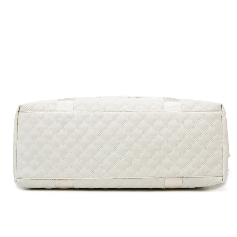 White Quilted Gym Bag Large Capacity Shoulder Boarding Bag - Image 14