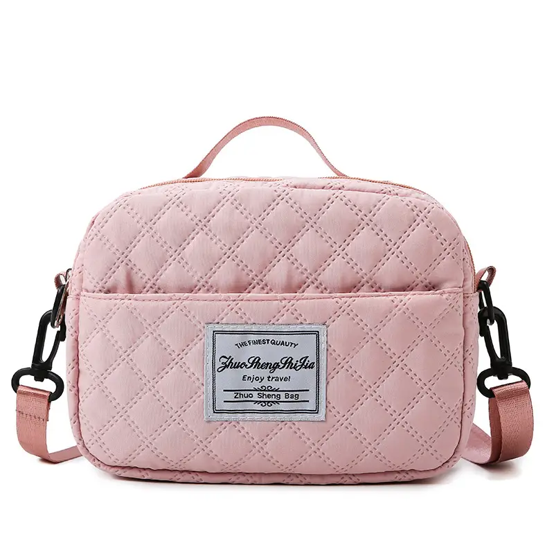 White Quilted Gym Bag Large Capacity Shoulder Boarding Bag - Image 9