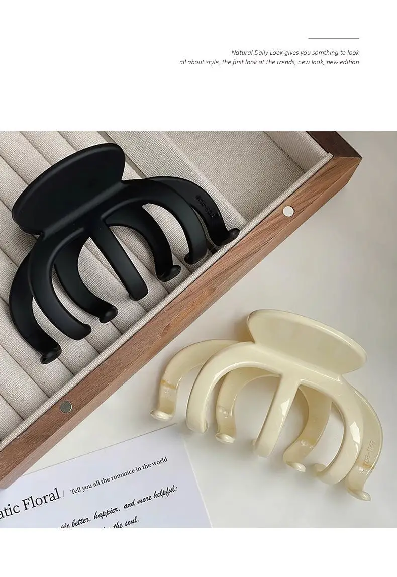 Oversized Claw Hair Claw Clip Set of 1 — feature 6