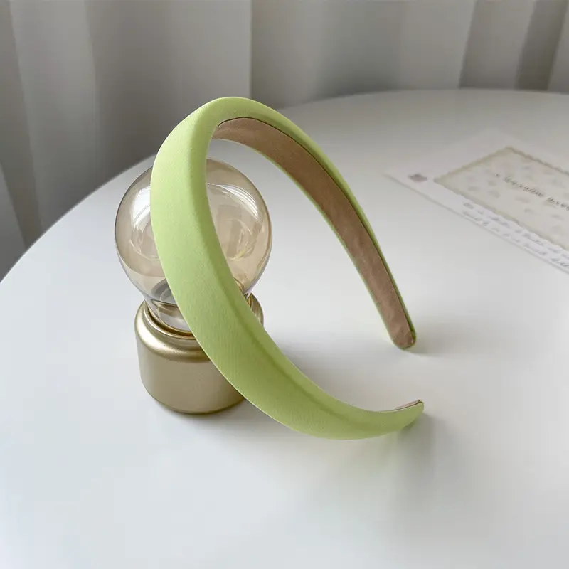 Black Non-Slip Hair Band for Women — feature 13