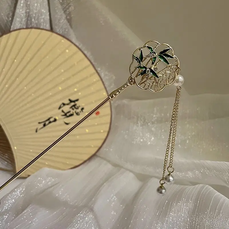 Ancient White Wax Shake Tassel Hairpin for Women - Image 9