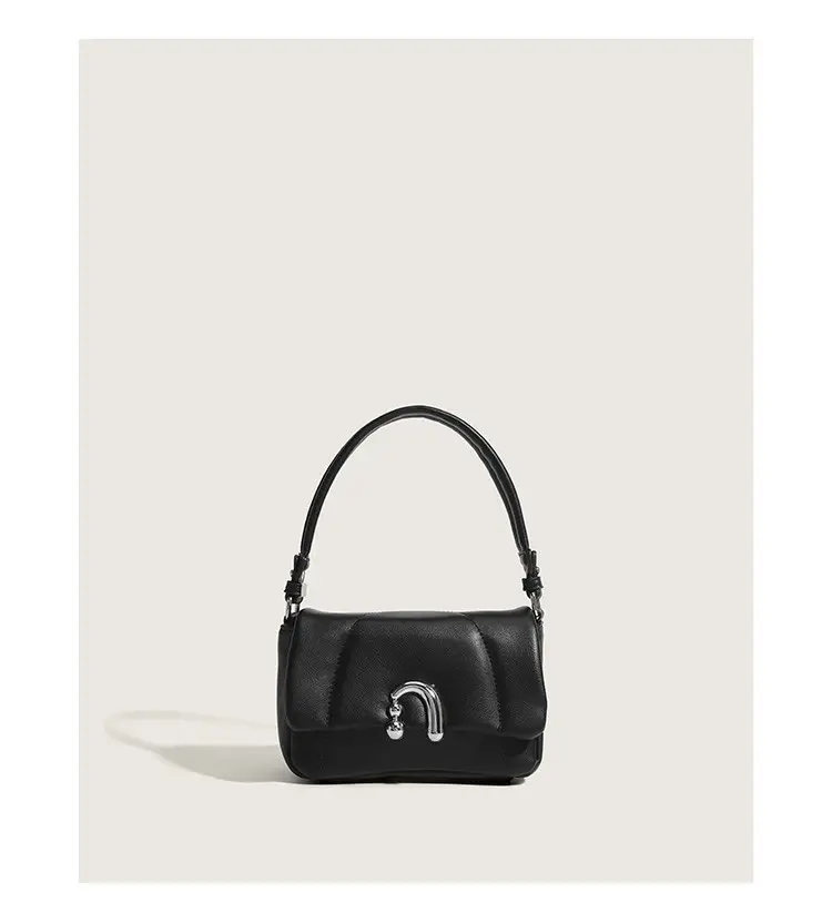 Pink Flower-Shaped Shoulder Bag for Women 2026 — feature 14