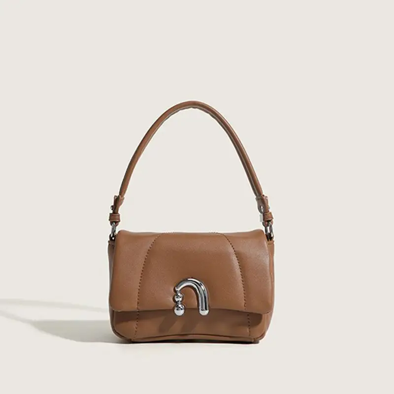 Pink Flower-Shaped Shoulder Bag for Women 2026 — feature 17
