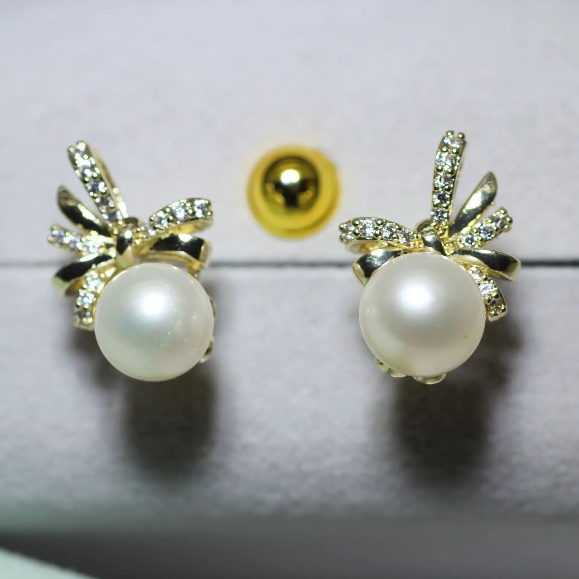 Zhuji Pearl Earrings S925 Silver Set — feature 2