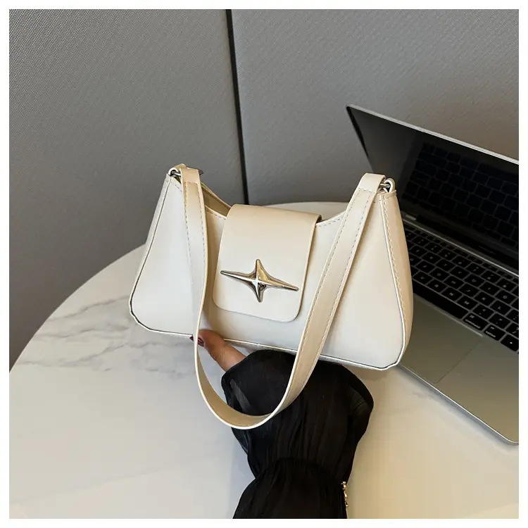 2023 New High Shoulder Messenger Bag Brown — feature 12