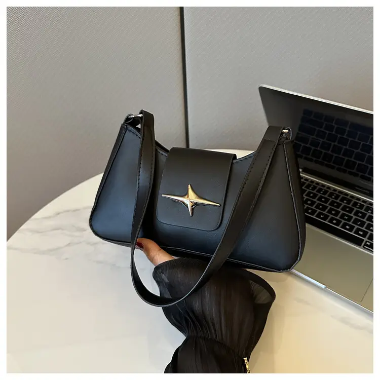 2023 New High Shoulder Messenger Bag Brown — feature 14