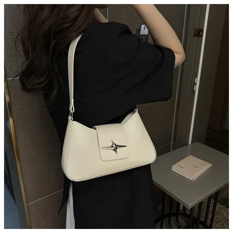 2023 New High Shoulder Messenger Bag Brown — feature 25