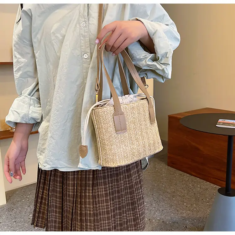 Straw Woven Shoulder Bag 2023 Summer Casual — feature 12