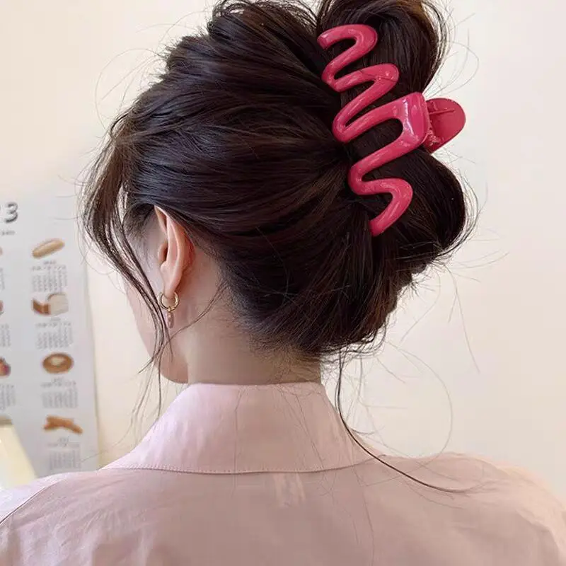 Milk Brown Shark Clip Hairpin for Women — feature 27