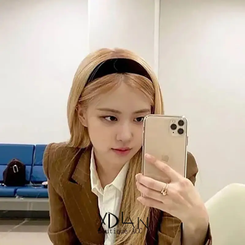 Maroon Velvet Hairband for Women Retro Hong Kong Style - Image 9