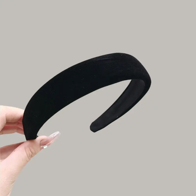 Maroon Velvet Hairband for Women Retro Hong Kong Style — feature 5