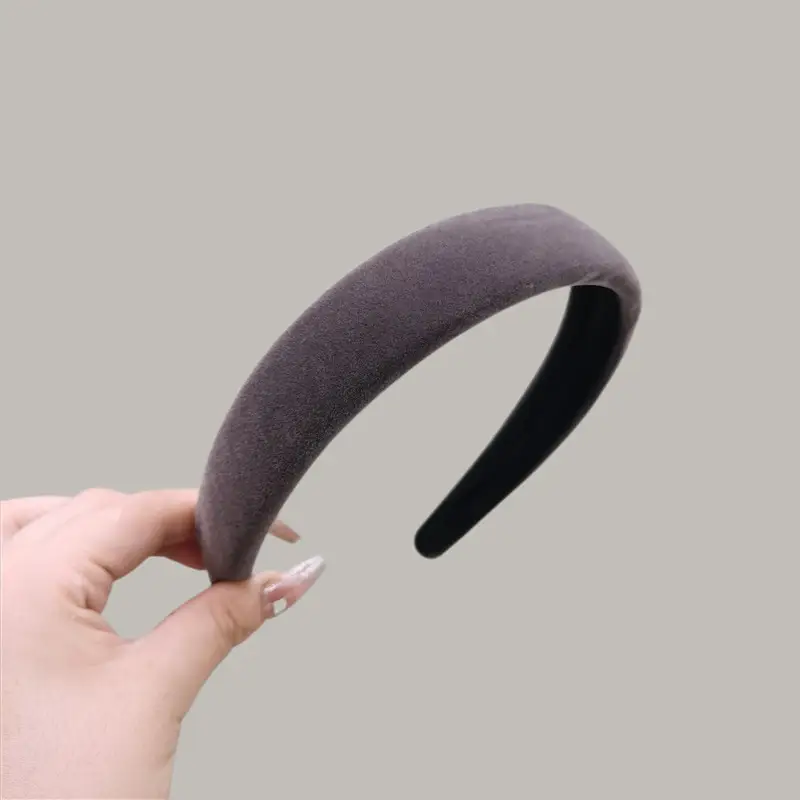 Maroon Velvet Hairband for Women Retro Hong Kong Style — feature 8