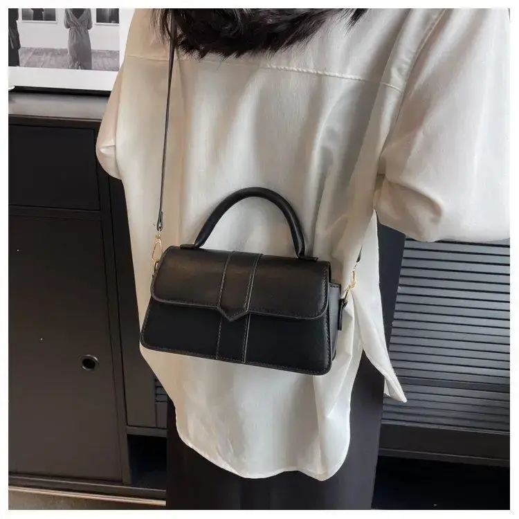 2023 New Women's Cream White Shoulder Bag — feature 18