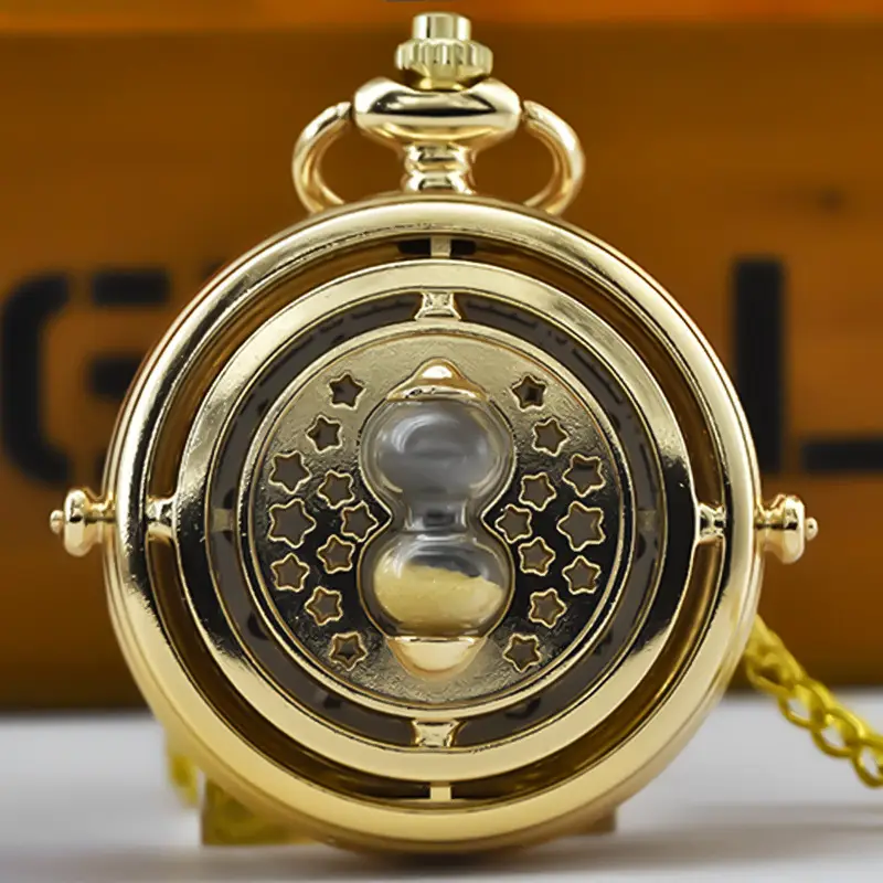 Gold Hollow Funnel Pocket Watch with Star Design — feature 3