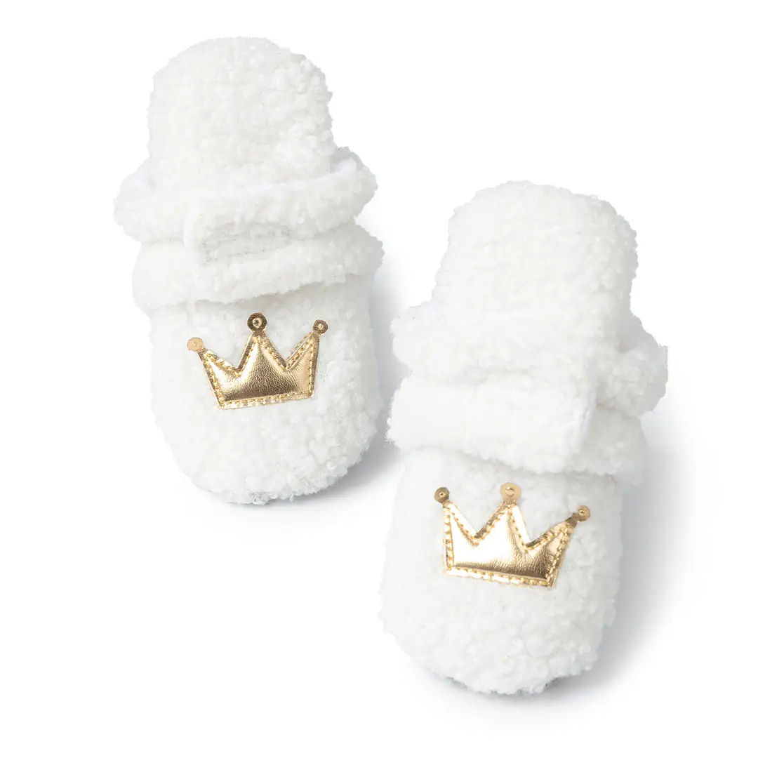 Cross-border autumn and winter New toddler shoes plus velvet baby shoes 0-1 years old soft bottom baby shoes do not drop shoes baby shoes