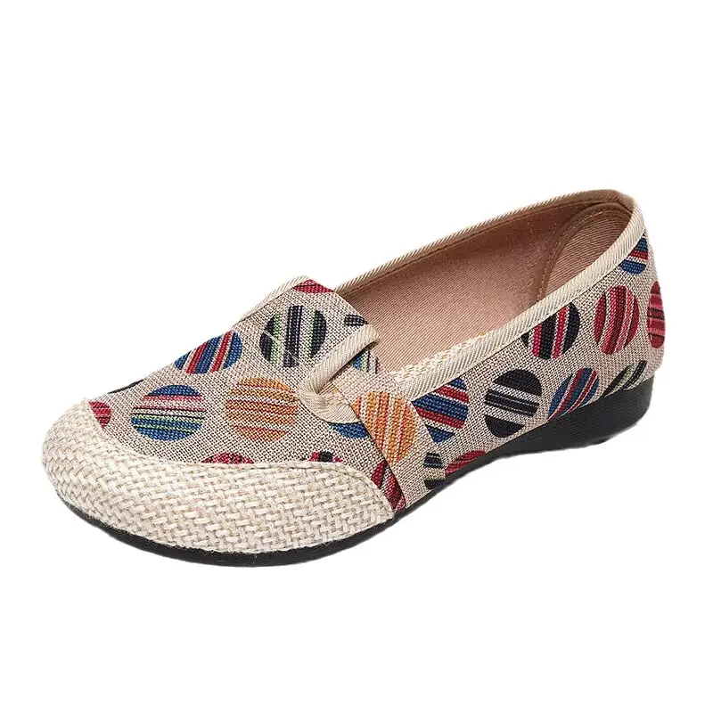 26 Types of Old Beijing Cloth Shoes with Soft Soles, Non-Slip Mom Shoes, Canvas Shoes for Middle-Aged and Elderly Women, Slip-On Casual Shoes for Women - Image 7