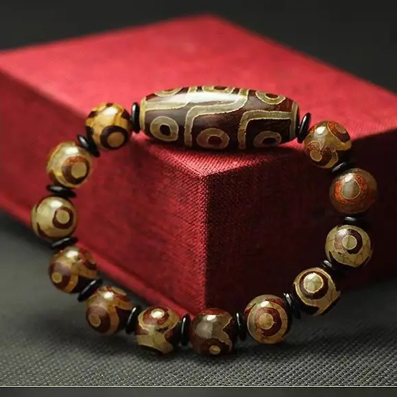 Agate Buddha Bracelet with Round Beads - Image 2