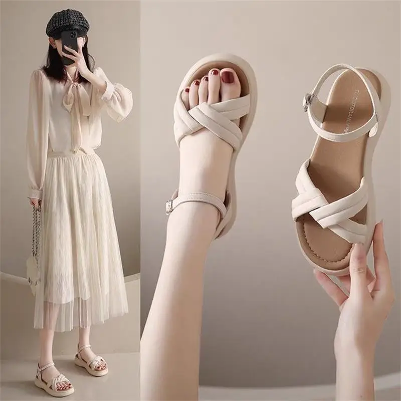 Flat Soft Bottom Beach Shoes with One-character Buckle 2023 Summer New Cross Strap Internet Celebrated Student Sandals Women's Roman Shoes - Image 5