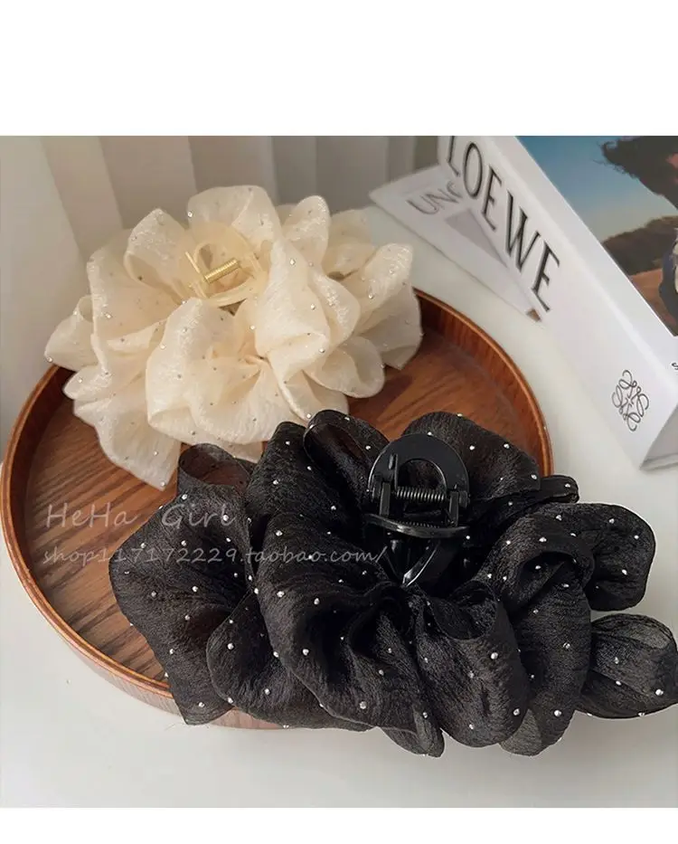 Double-Sided Cloud Bubble Hair Clip for Women — feature 11
