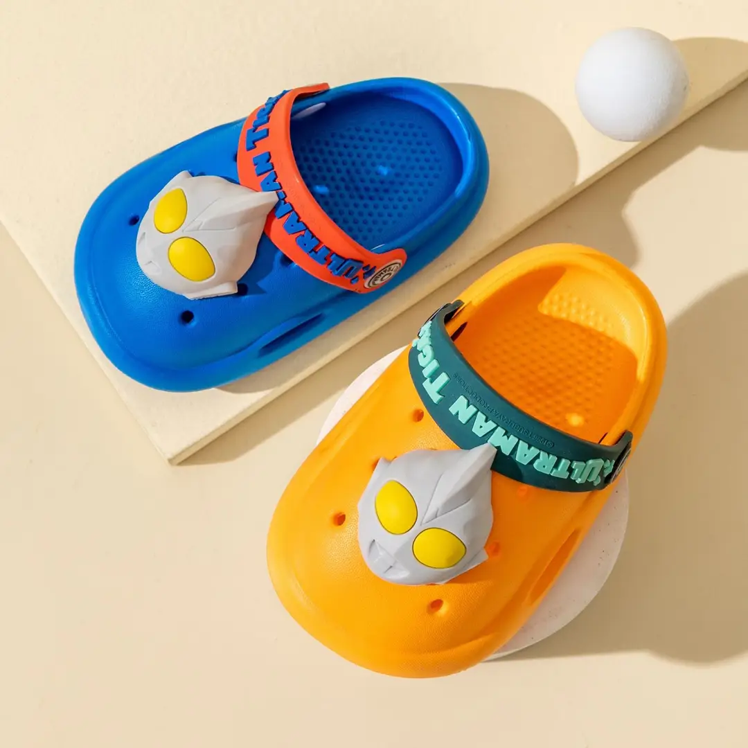 Shanghai spot a generation of Altman children's hole shoes boys three-dimensional cartoon summer non-slip beach slippers - Image 6