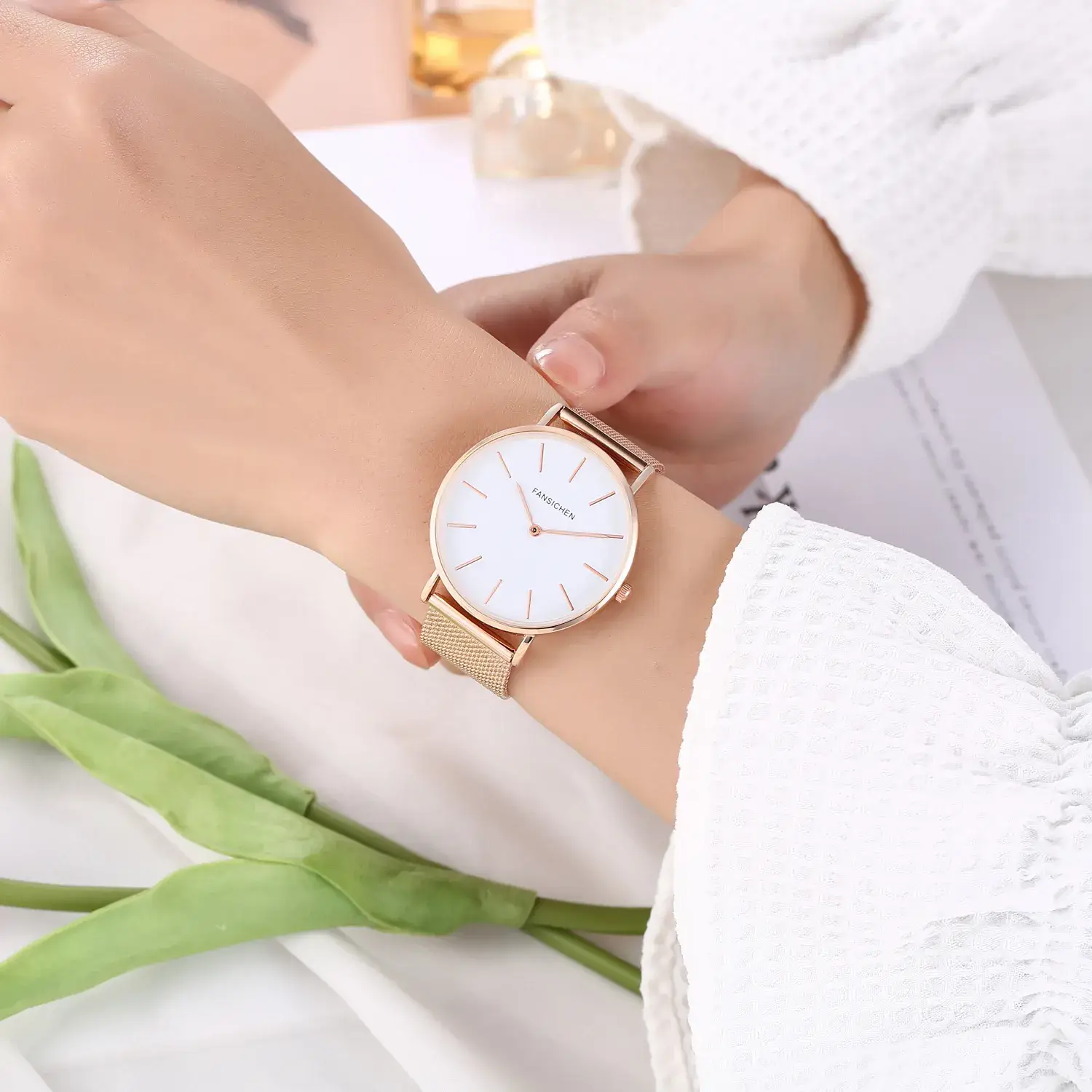 Rosegold Women's Quartz Watch with Milan Design - Image 4