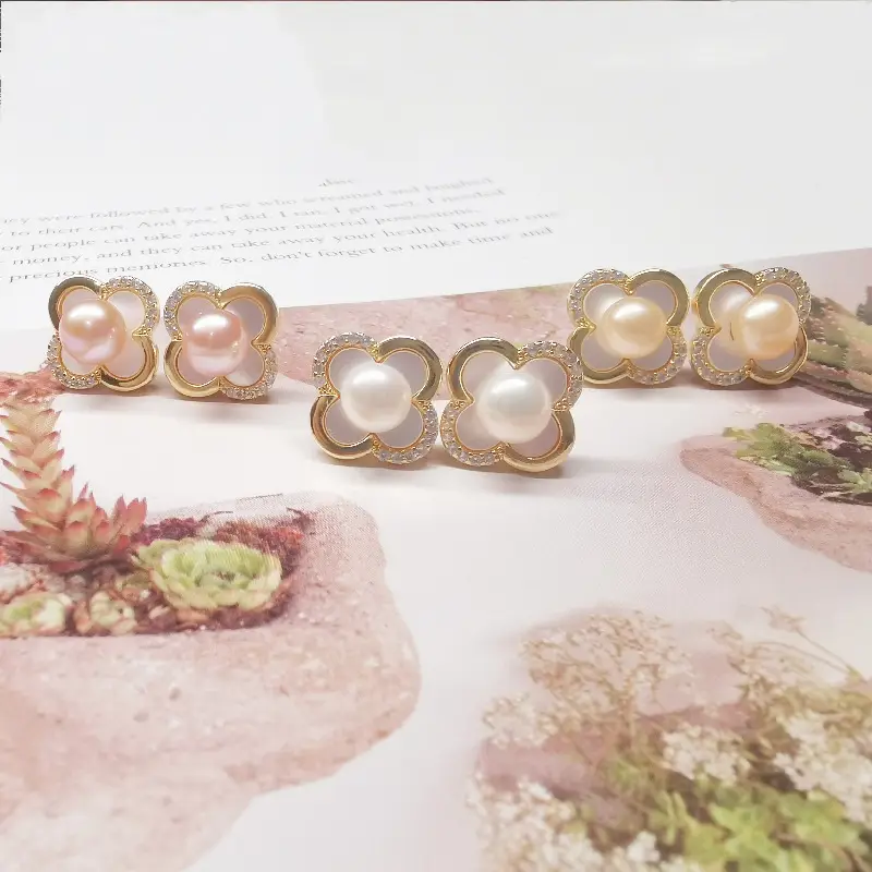 S925 Silver Pearl Earrings Four Leaf Clover Micro Encrusted — feature 6
