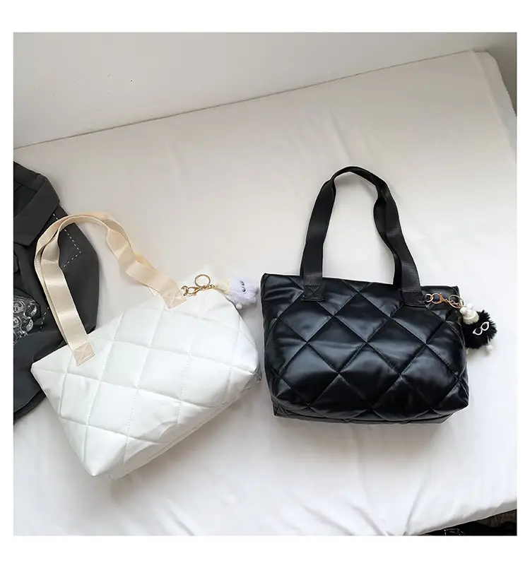 Black Quilted Women's Shoulder Bag 2023 New Style — feature 28