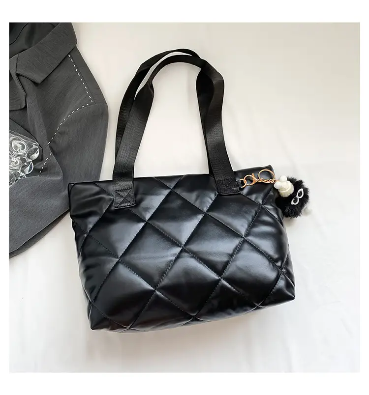 Black Quilted Women's Shoulder Bag 2023 New Style — feature 29