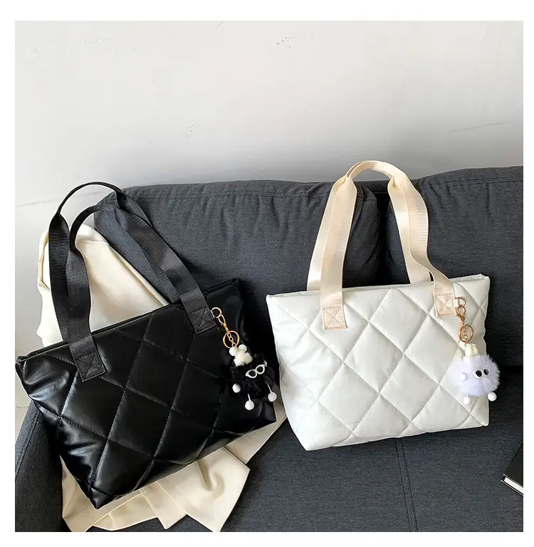 Black Quilted Women's Shoulder Bag 2023 New Style — feature 7