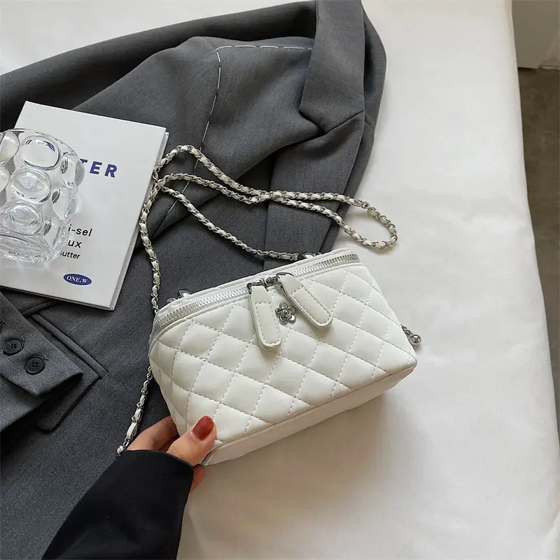 Pink Quilted Mini Shoulder Crossbody Bag for Women - Image 4