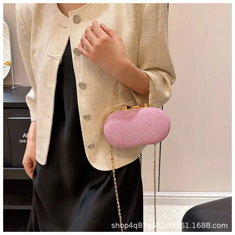 Pink Heart-Shaped Mini Chain Bag for Women - Image 7