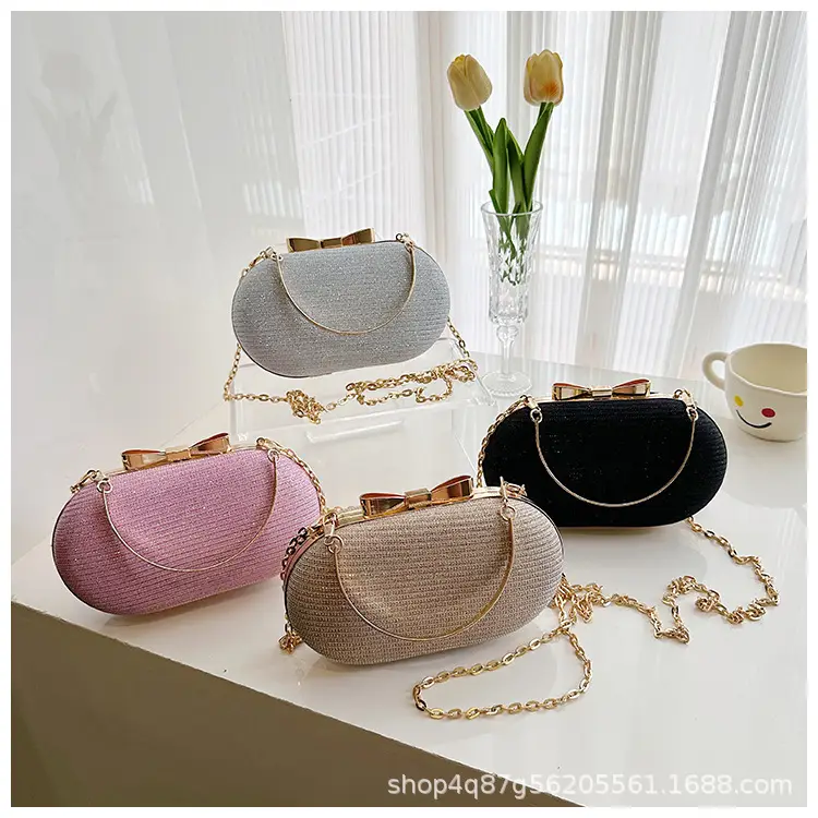 Pink Heart-Shaped Mini Chain Bag for Women — feature 23