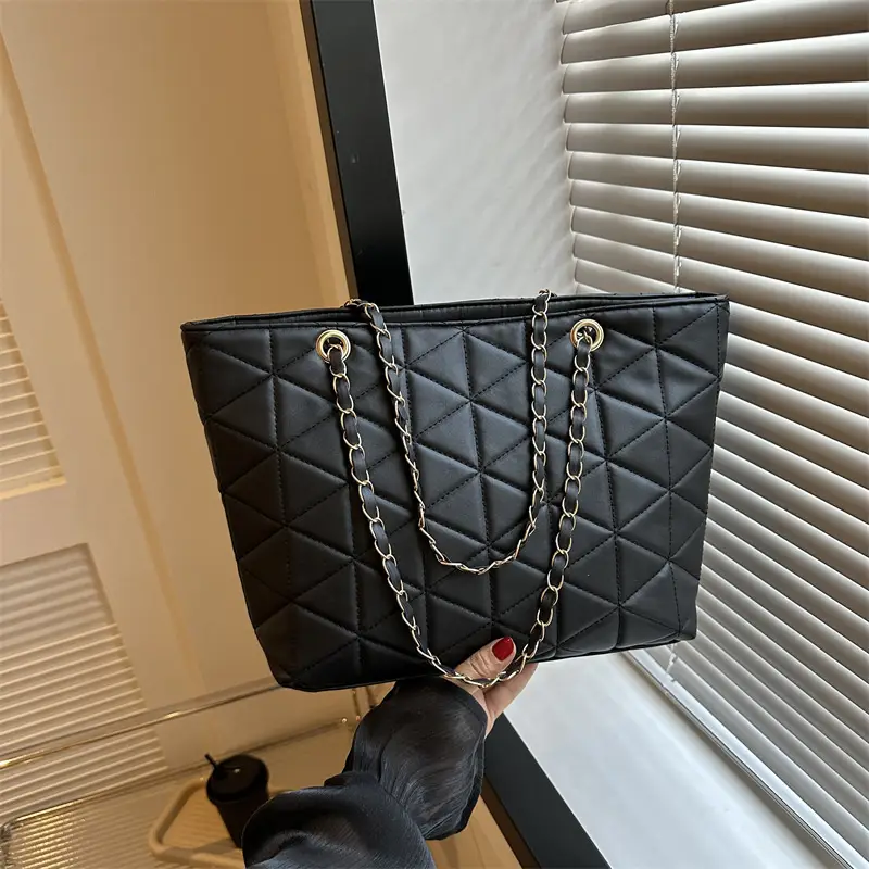 Pink Quilted Chain Shoulder Bag for Women