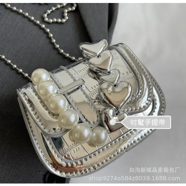 Black Pearl Chain Mini Shoulder Bag for Women — feature 4
